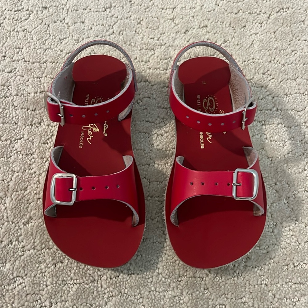 Salt Water Sandals by Hoy Shoes - Sun-San Surfer Red Sandals size 9